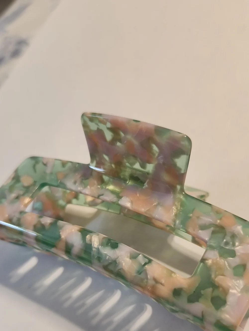 NWOT Acetate Hair Clip 4 inches